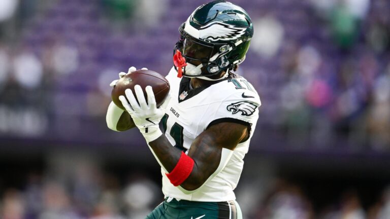 A.J. Brown trade rumors: Eagles not expected to deal star receiver as deadline nears, per report