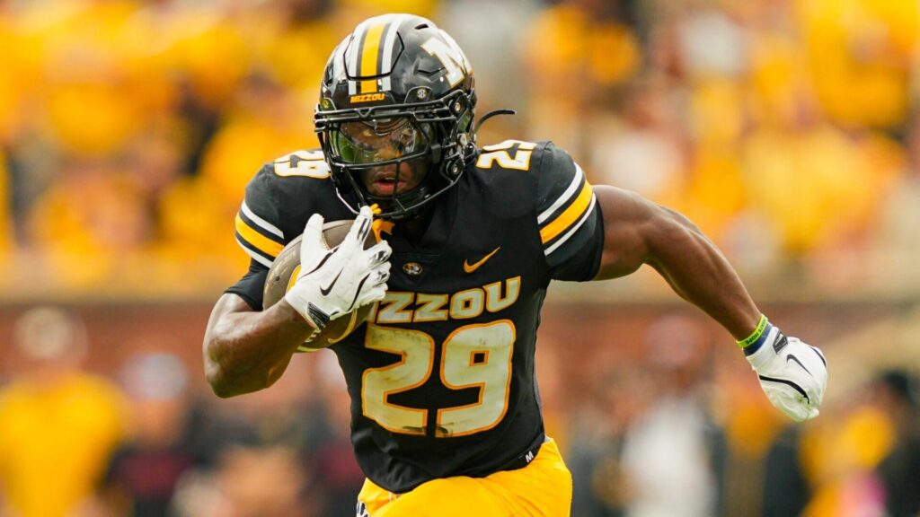 2025 Week 9 college football free bets, odds, betting picks: Model targeting Missouri, Michigan on Saturday