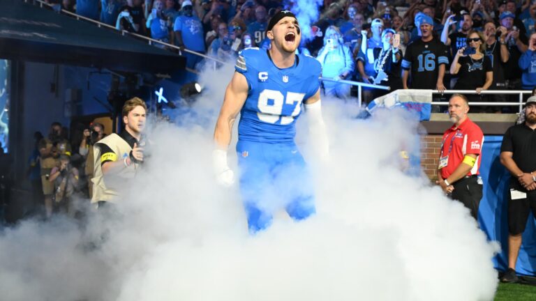 Lions, Aidan Hutchinson agree to $180 million extension with most guaranteed money ever for a non-QB