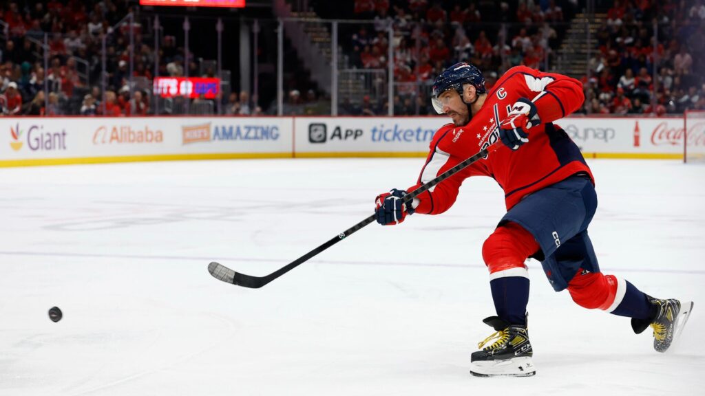 2025 NHL Frozen Frenzy picks: Expert's best bets for every game, including Alex Ovechkin's possible 900th goal