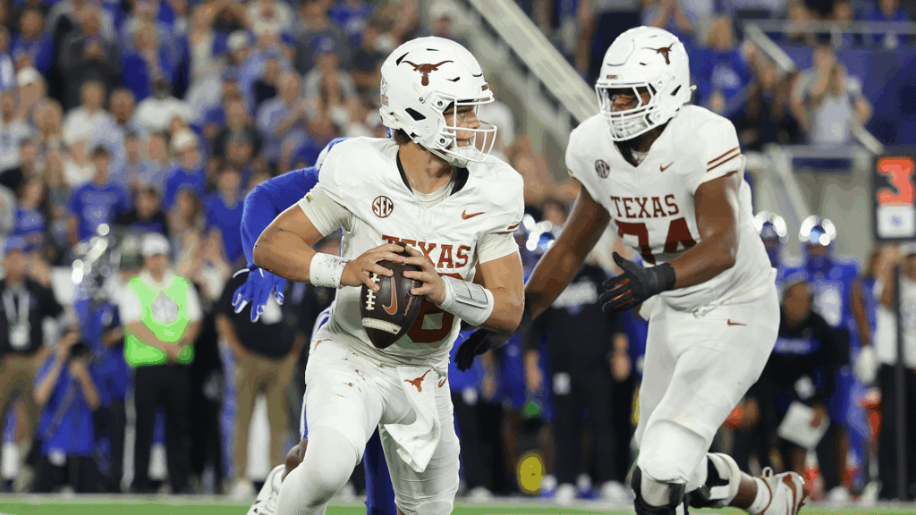 Tom Fornelli's College Football Power Ratings: Texas lingers despite anemic offense as Alabama, Oregon climb