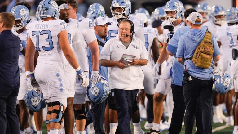 Week 8 college football odds, best bets: Top Friday college football picks, betting predictions for Oct. 17