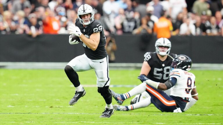 Raiders expect TE Brock Bowers, WR Jakobi Meyers to return from injury in Week 9 as team limps into bye