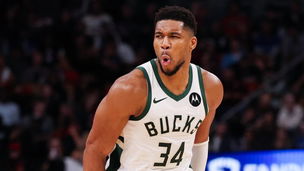 Knicks vs. Bucks odds, prediction, line, time: 2025 NBA picks for October 28 from proven model