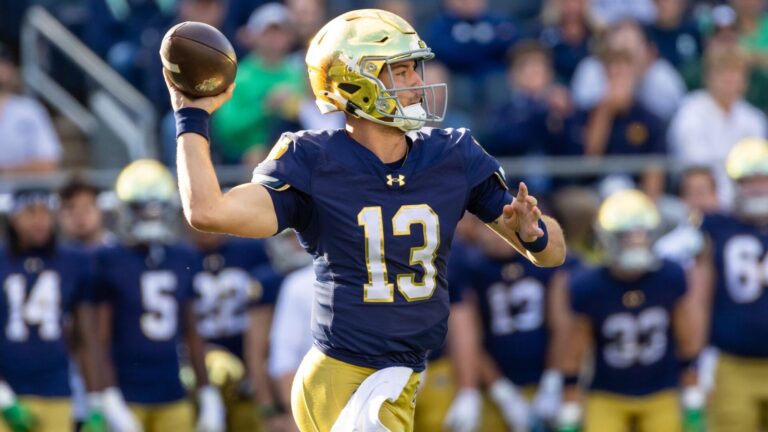 College football odds, picks, predictions for Week 10, 2025: Computer likes Notre Dame, Ole Miss