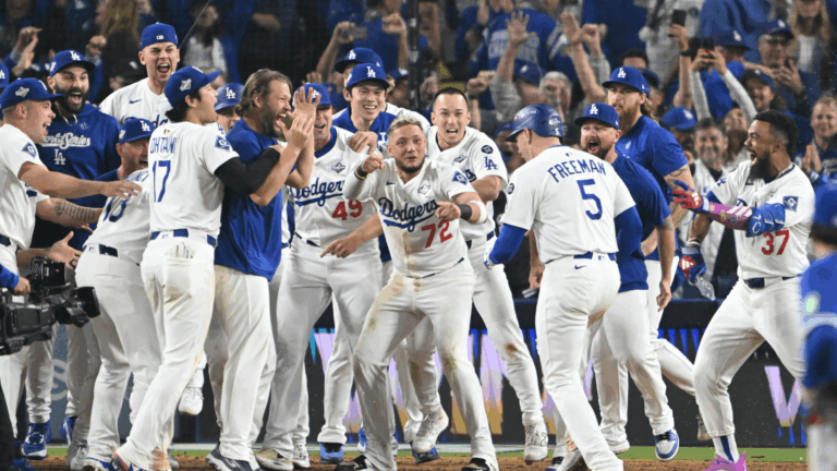 World Series Game 3 had a little bit of everything: Dodgers-Blue Jays marathon game scripted for Hollywood