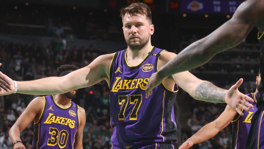 NBA DFS: Top DraftKings, FanDuel daily Fantasy basketball picks for Tuesday, October 21 include Luka Doncic