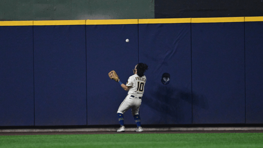 Explaining that wild Brewers double play vs. Dodgers in NLCS Game 1 and what the rules say