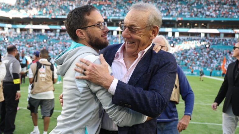 Owner Stephen Ross 'really frustrated' as Dolphins, Mike McDaniel fall to 1-4 after brutal loss to Panthers