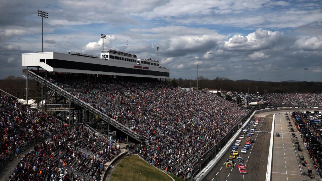 NASCAR playoffs at Martinsville: Where to watch, live stream, race preview, pick to win for Xfinity 500