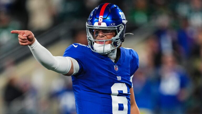 49ers' Robert Saleh lauds 'uber-talented' Jaxson Dart: 'I think New York hit on this one big-time'