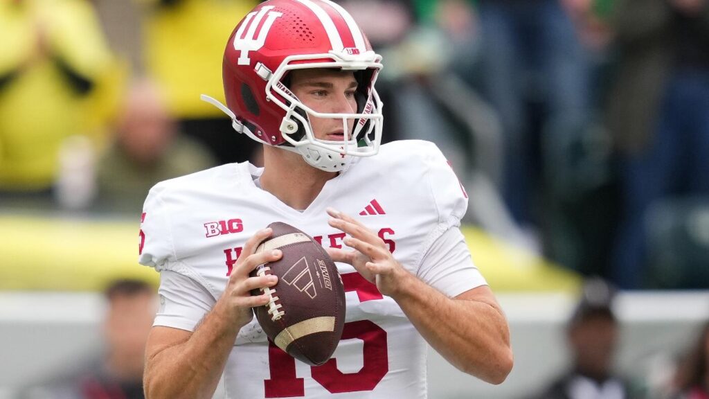 2026 NFL mock draft: Jets, Dolphins make first-round quarterback changes as Saints punt on the position