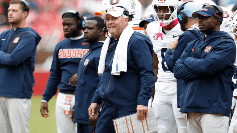 As coaching carousel floods, will other big schools -- like Auburn and Florida State -- pause on changes?