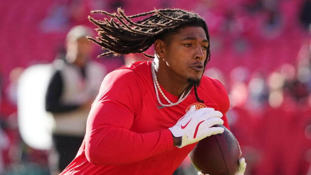 Isiah Pacheco injury update: Chiefs RB considered week-to-week with MCL sprain, per report