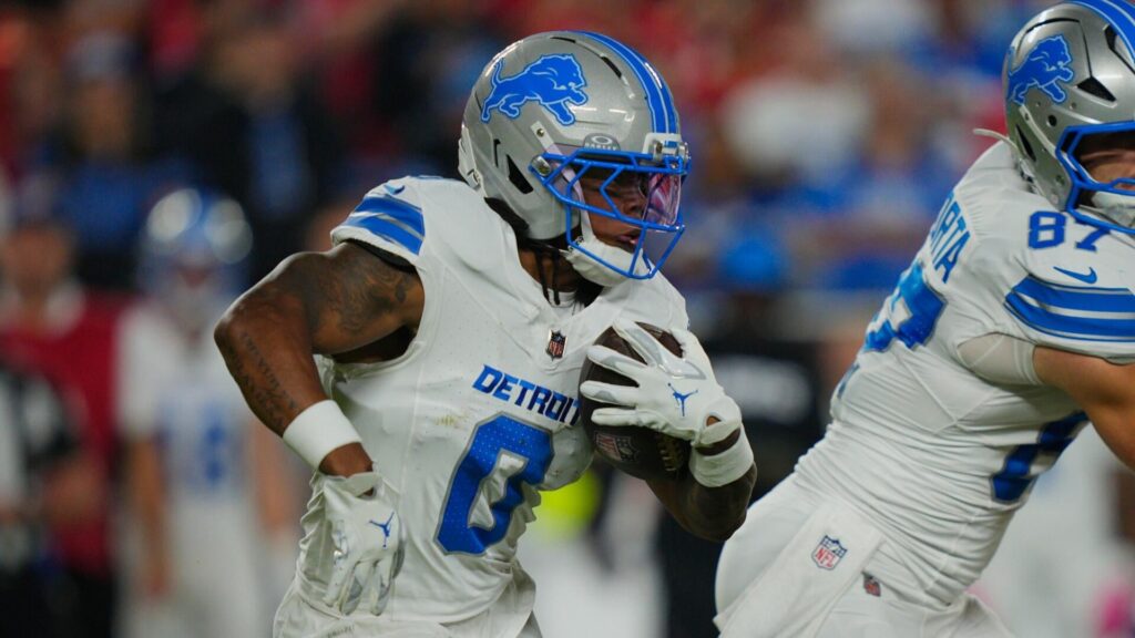 Buccaneers vs. Lions prediction, odds, start time: 2025 Week 7 Monday Night Football picks from proven model