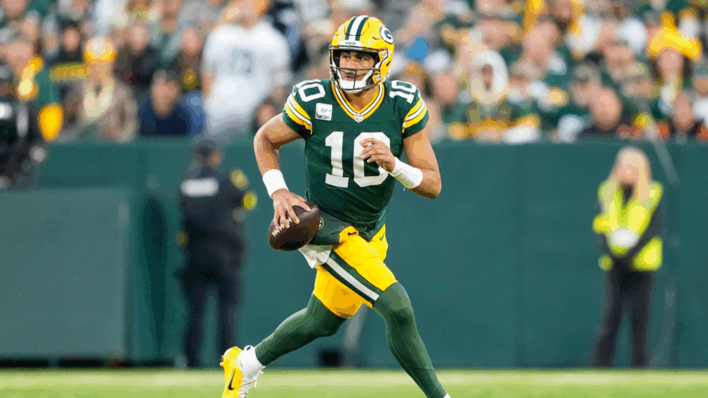 Packers vs. Cardinals: Where to watch NFL Week 7, betting odds, promos, score prediction for Love vs. Brissett