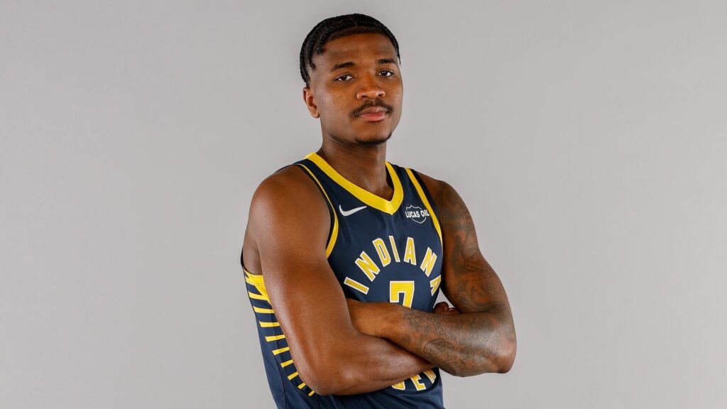 Pacers' Kam Jones arrested on alleged reckless driving, resisting law enforcement while speeding to practice