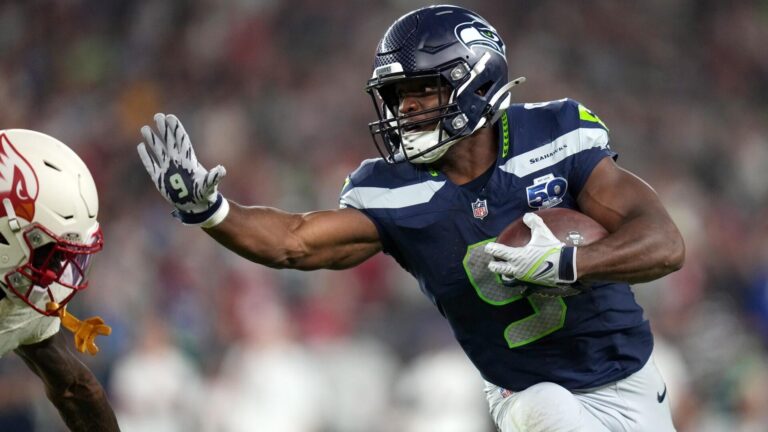 Monday Night Football prediction, odds, line: Seahawks vs. Texans picks from NFL expert on 12-3 run