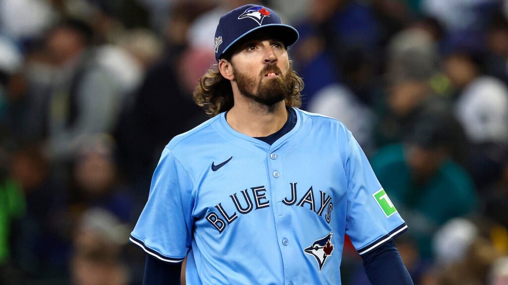 Dodgers vs. Blue Jays World Series Game 2 best bets: Kevin Gausman falters early in another high-scoring game