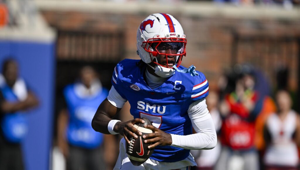 College football betting: SMU vs. Miami among expert's best Week 10 spots to target