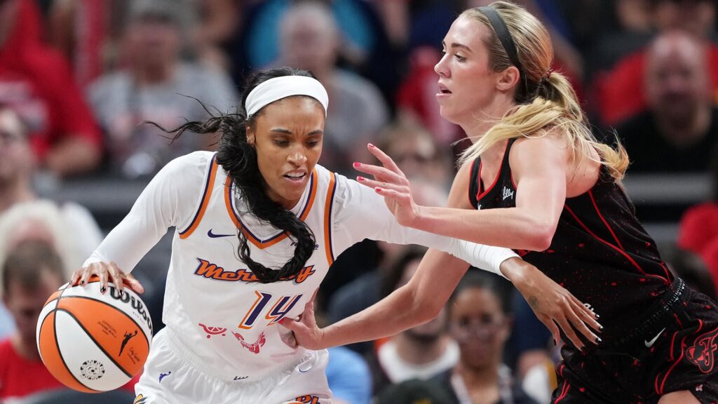 Lexie Hull explains how DeWanna Bonner's unexplained departure brought Fever together