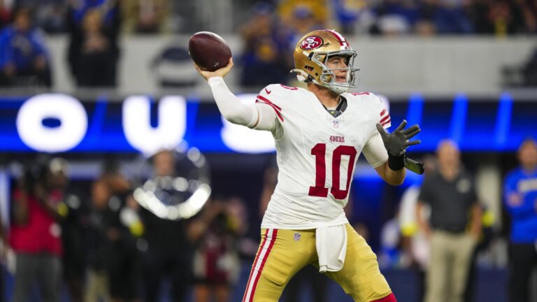 Mac Jones to start for 49ers vs. Buccaneers despite not practicing during the week with knee, oblique injuries