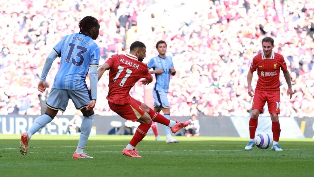 Premier League picks: Chelsea vs. Liverpool prediction, odds, start time for Saturday, Oct. 4