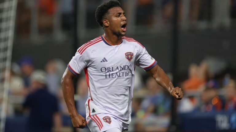 Rising USMNT star makes MLS' 22 under 22 list, but it's Mexico who have the top vote getter