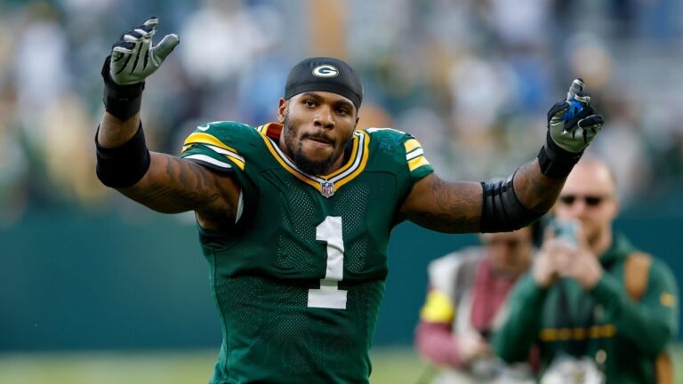 Packers' Micah Parsons goes off on NFL officials, says he hasn't gotten a call in 'five years' in rant