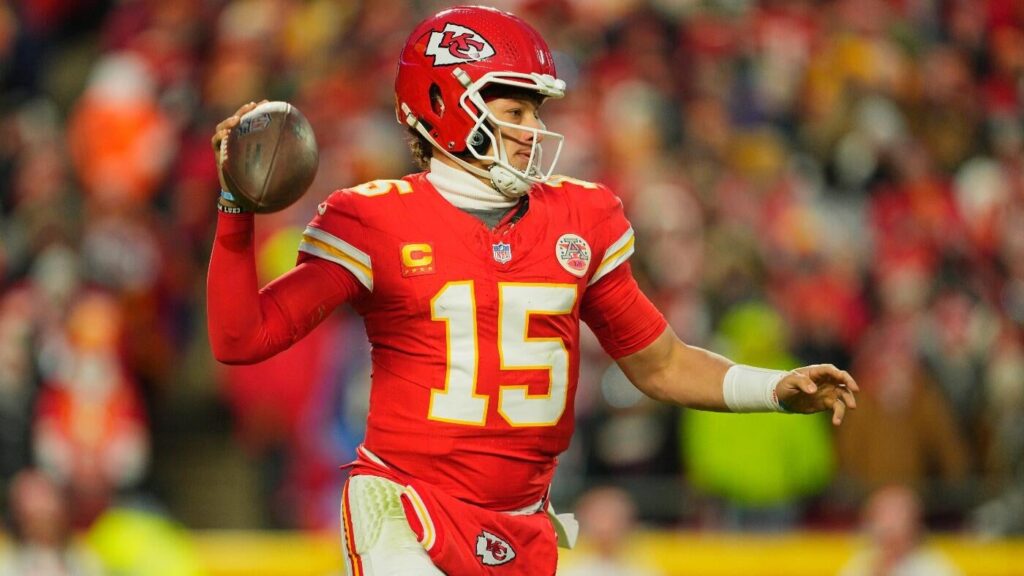 Pete Prisco's Week 6 NFL picks: Desperate Chiefs win shootout vs. Lions, slumping Chargers upset by Dolphins