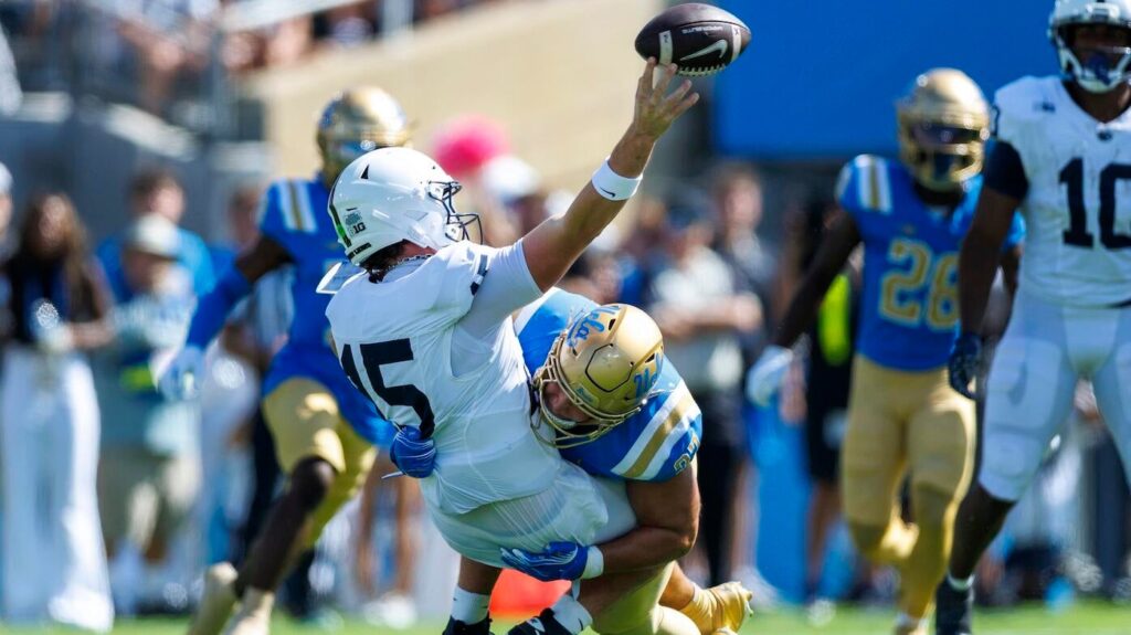 Bottom 25 college football rankings: Penn State debuts after upset loss to UCLA, North Carolina reappears
