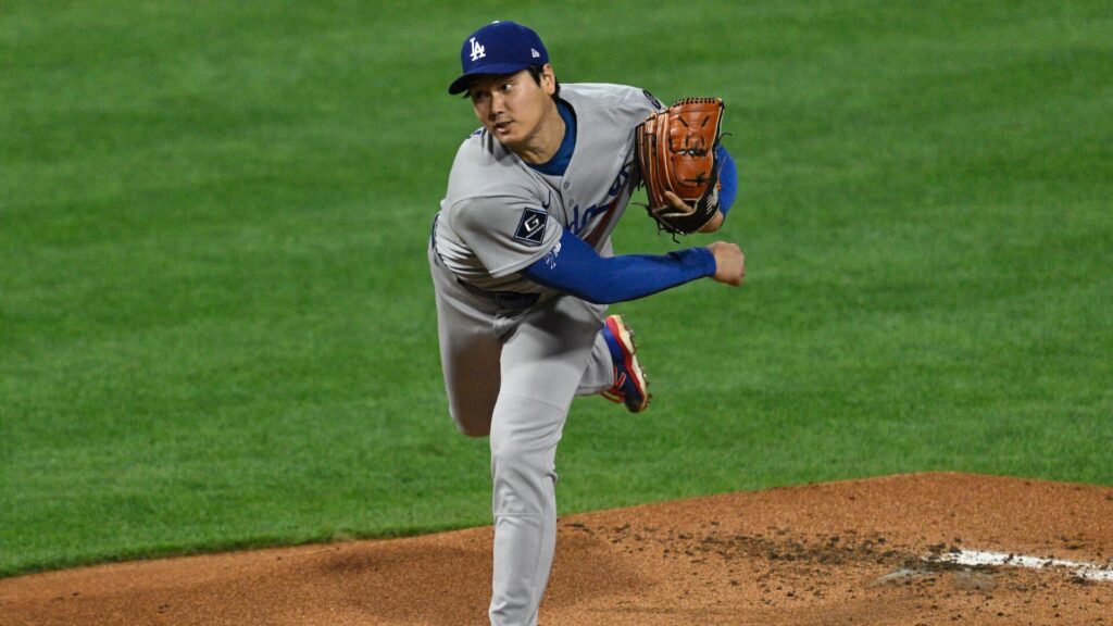 Today's top games to watch, best bets, odds: Brewers look to avoid elimination, CFB and more