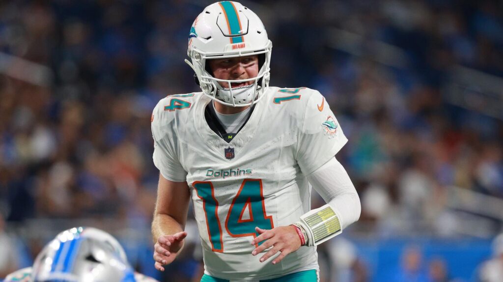 Dolphins QB change: Miami promoting rookie Quinn Ewers above Zach Wilson