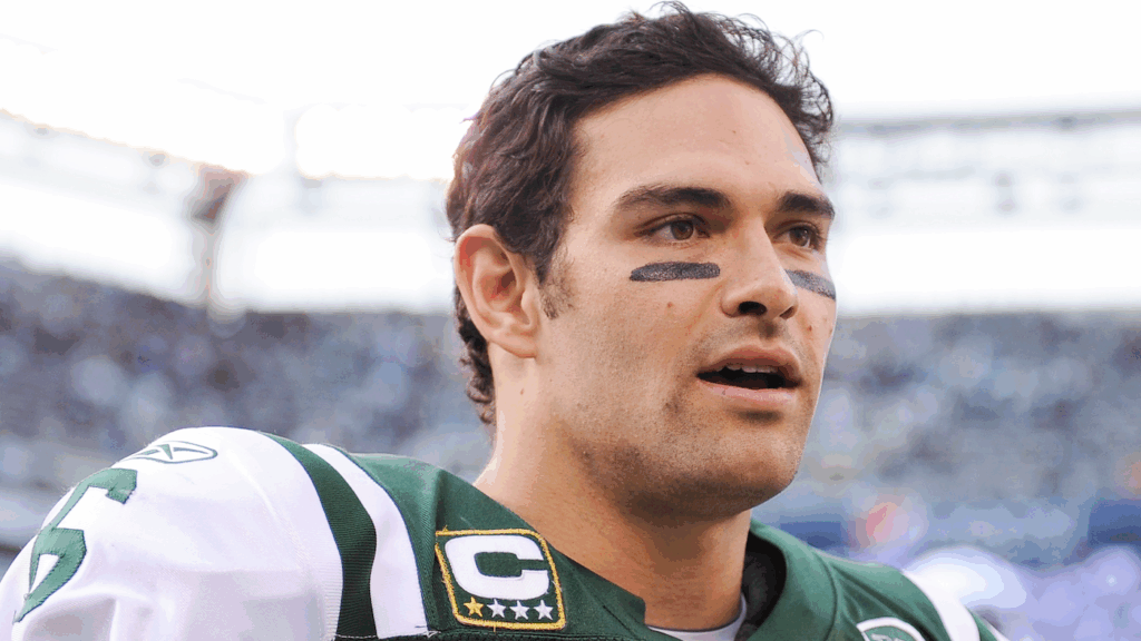Mark Sanchez injured, hospitalized in Indianapolis ahead of Sunday's Raiders vs. Colts
