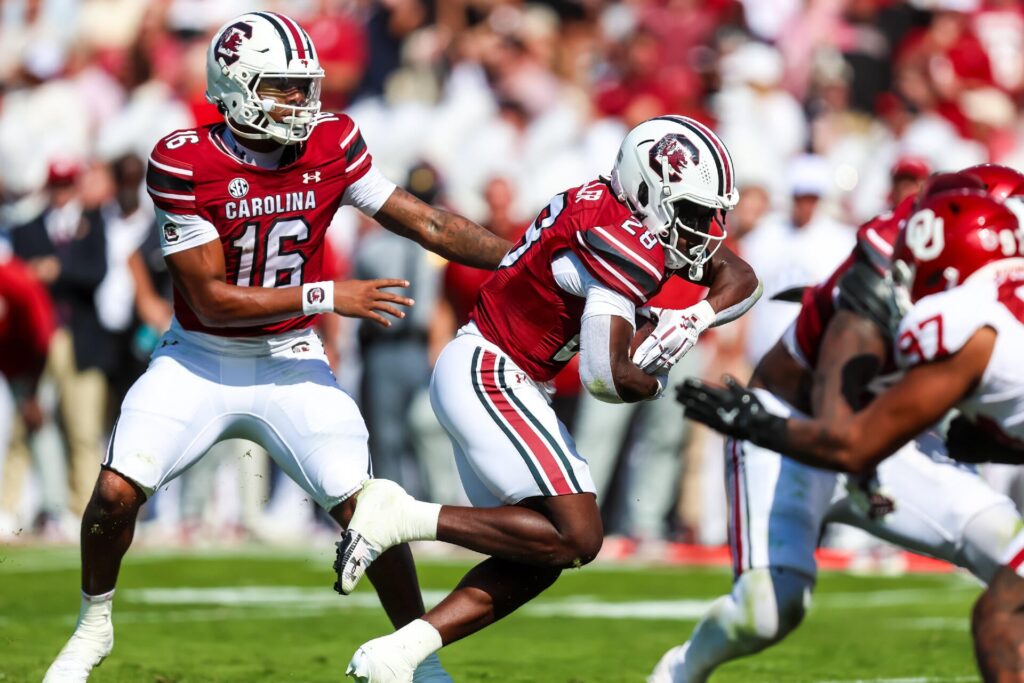 College football betting: South Carolina vs. Alabama among expert's best Week 9 spots to target