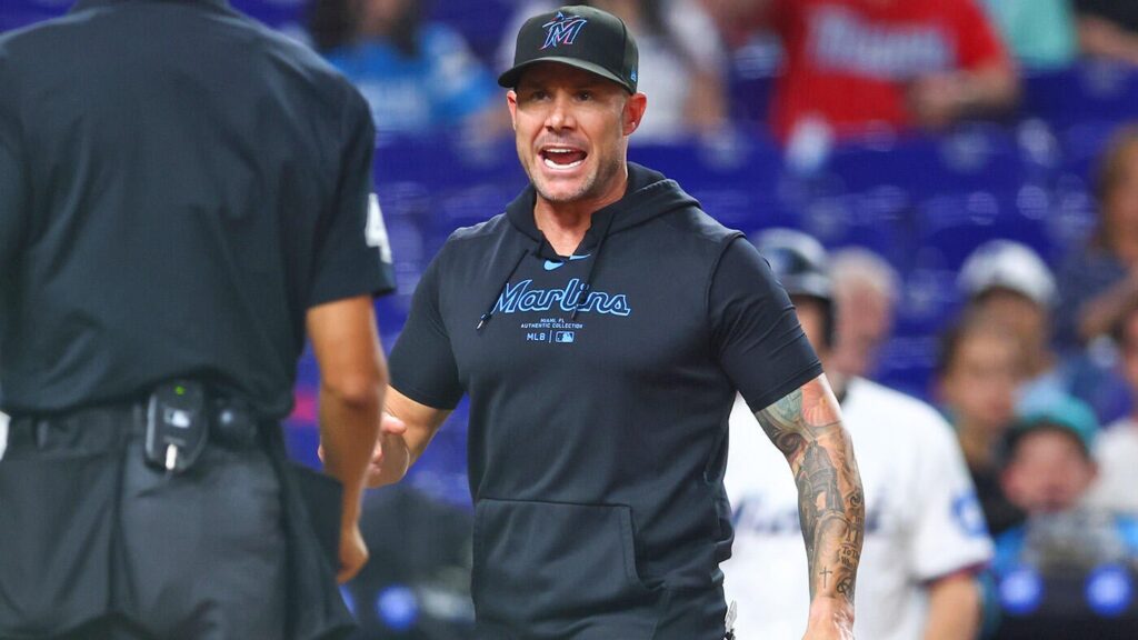 MLB manager tracker: Rangers hire Skip Schumaker, but seven other teams remain in search mode