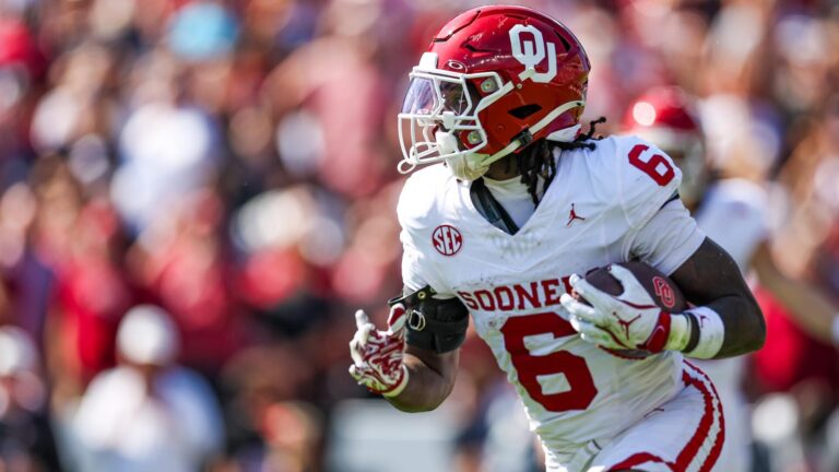 College football odds, picks, predictions: Oklahoma vs. Ole Miss, LSU vs. Texas A&M highlight Week 9 slate