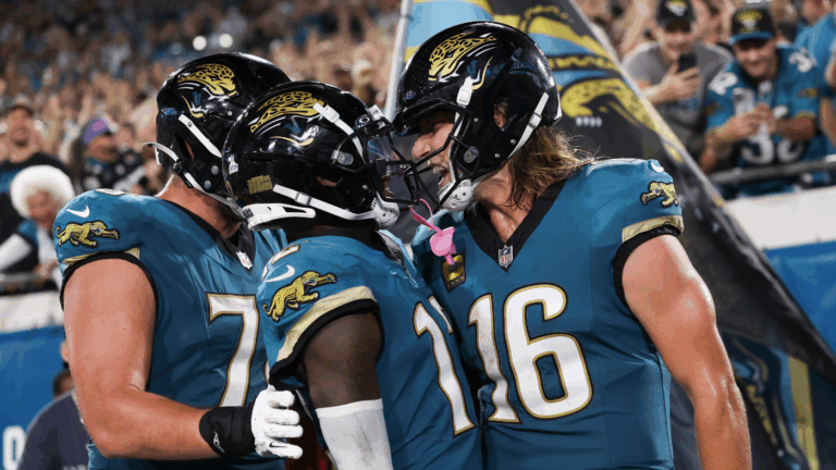 Jaguars get statement win over Chiefs; Dodgers, Brewers game away from NLCS; how Yankees can climb back