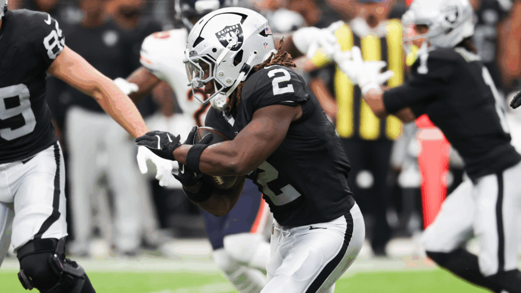 Where to watch Raiders vs. Titans: TV channel, live stream, prediction, pick, odds, spread