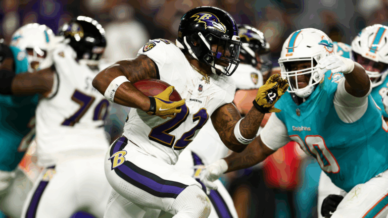 Ravens' Derrick Henry reaches another major career milestone vs. Dolphins on 'Thursday Night Football'