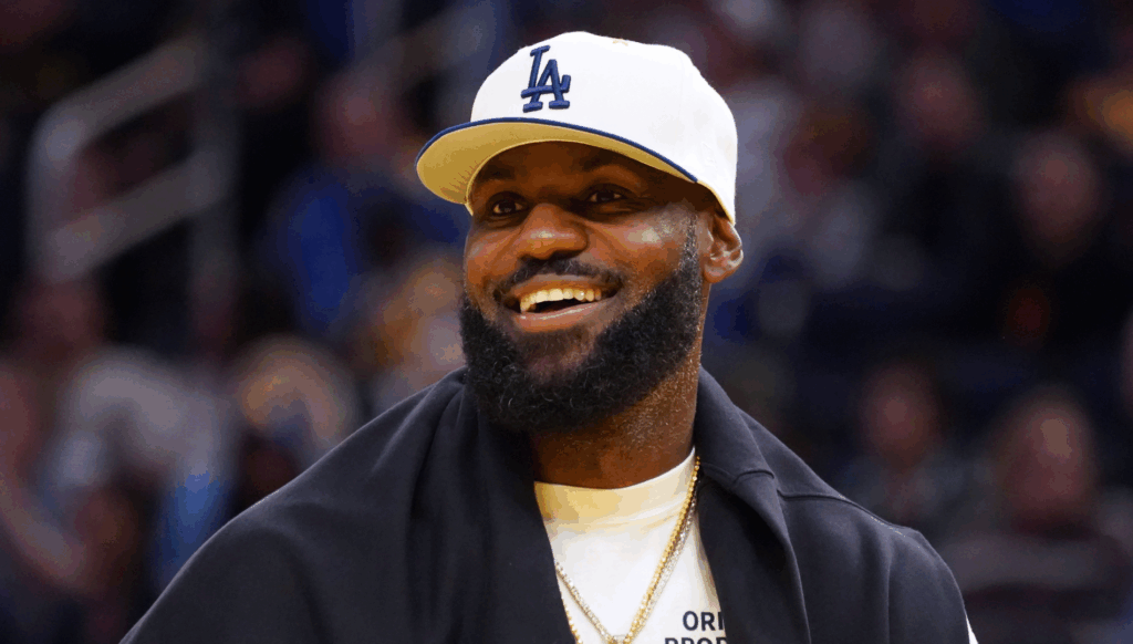 LeBron James injury update: Timeline emerges for Lakers star's season debut, per report