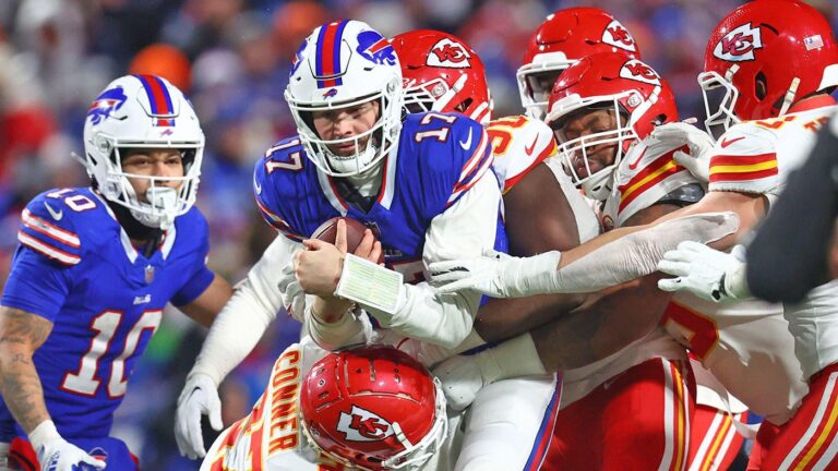 NFL Week 9 odds, predictions, expert picks: Can the Bills halt the Chiefs? Will Aaron Rodgers upset Colts?