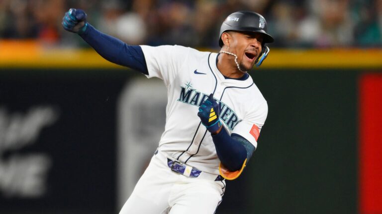 Blue Jays vs. Mariners prediction, odds, time: 2025 MLB playoff betting picks for ALCS Game 3 by proven model