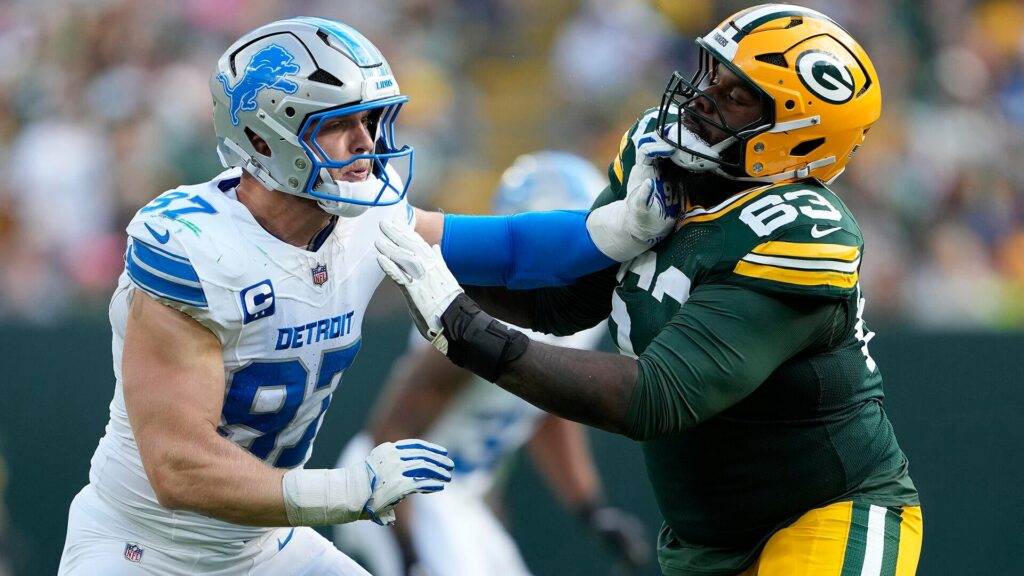 Predicting every NFL team's remaining schedule: Chiefs edge Broncos for AFC West crown; Packers win NFC North