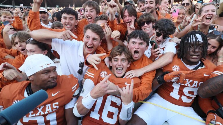 College Football Playoff Rankings reaction: Red River rivals Texas, Oklahoma sit in prime spoiler territory