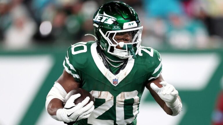 Agent's Take: 3 trades -- including Breece Hall to the Chiefs -- that could've changed the NFL playoff picture