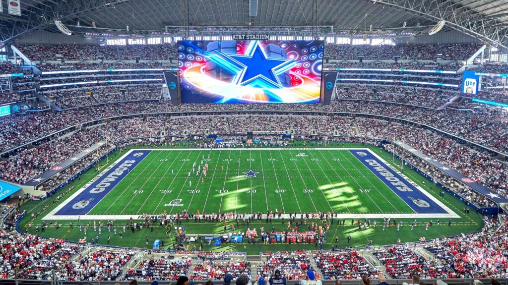Dallas Cowboys' AT&T Stadium set to host Stars game for 2027 NHL Stadium Series