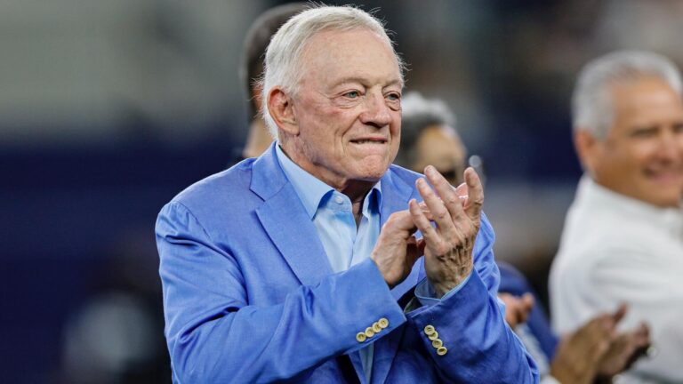 Cowboys' Jerry Jones should cancel potential trade because Dallas can't contend with this defense