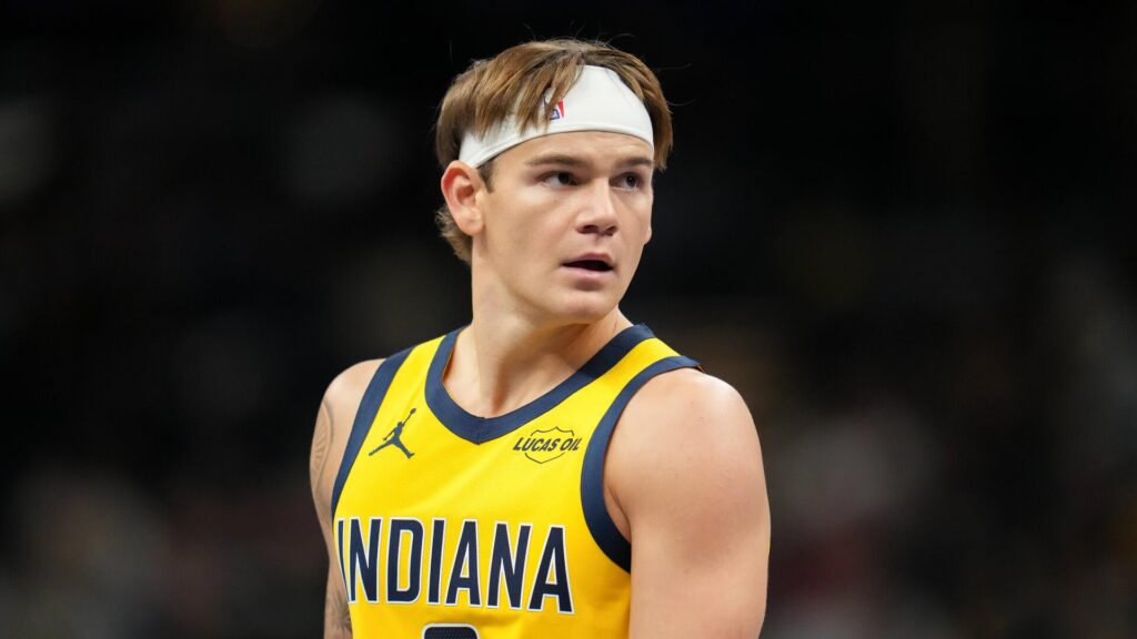 Pacers to waive three-time dunk champion Mac McClung after three games, per report
