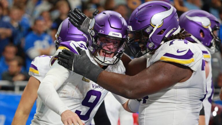 NFL Week 9: Five things we liked and didn't like, including J.J. McCarthy's return, Bo Nix plays with fire